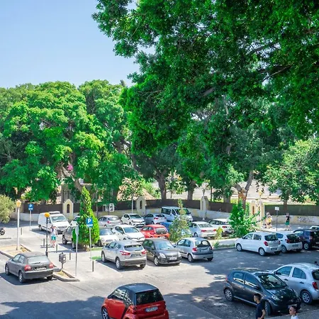 Casa Poli לינה וארוחת בוקר Rhodes City