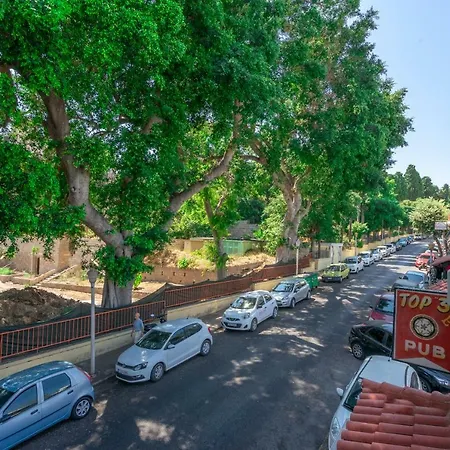 לינה וארוחת בוקר Casa Poli Rhodes City