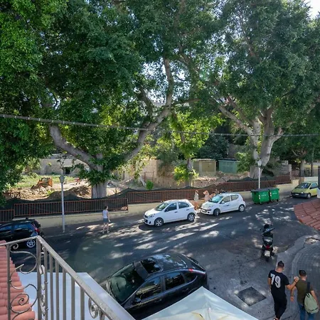 לינה וארוחת בוקר Casa Poli עיר רודוס