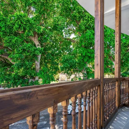 فندق مبيت وإفطار Casa Poli 4*